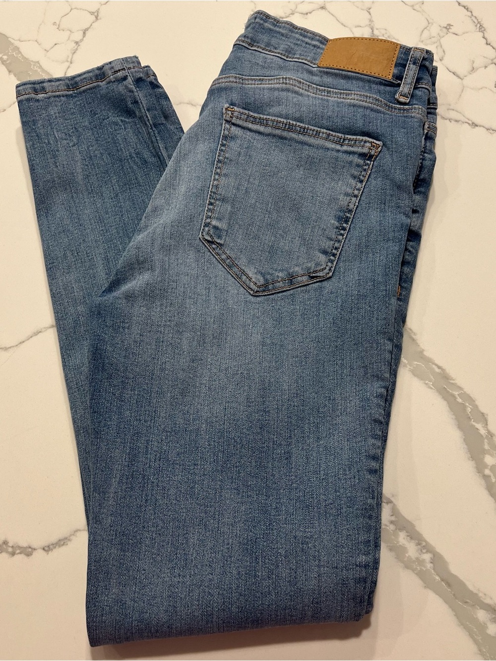 ZARA Women’s  Skinny Jeans in Mid Blue Wash - Size 8❤️ - Picture 2 of 13